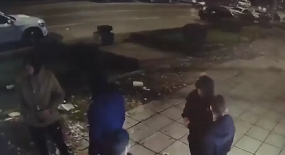 Određen pritvor huliganima: U stanu se iživljavali nad mladićem