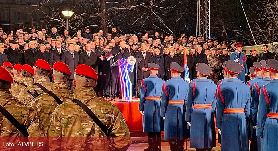 Dodik: Srpski narod ima pravo da na ovaj način slavi svoj dan