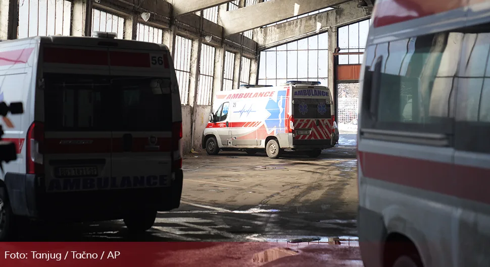 Novo trovanje u srpskoj fabrici - 57 radnika u Hitnoj pomoći