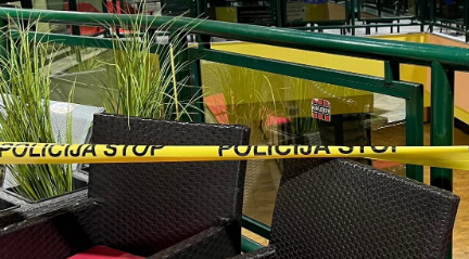 Policajac pištoljem ubio ženu u tržnom centru