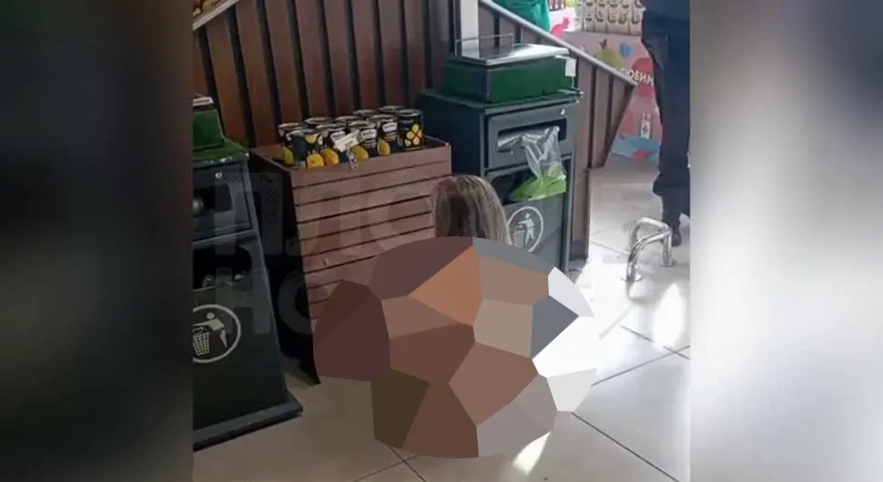 Potpuno gola ušla u market, kupci u nevjerici snimali
