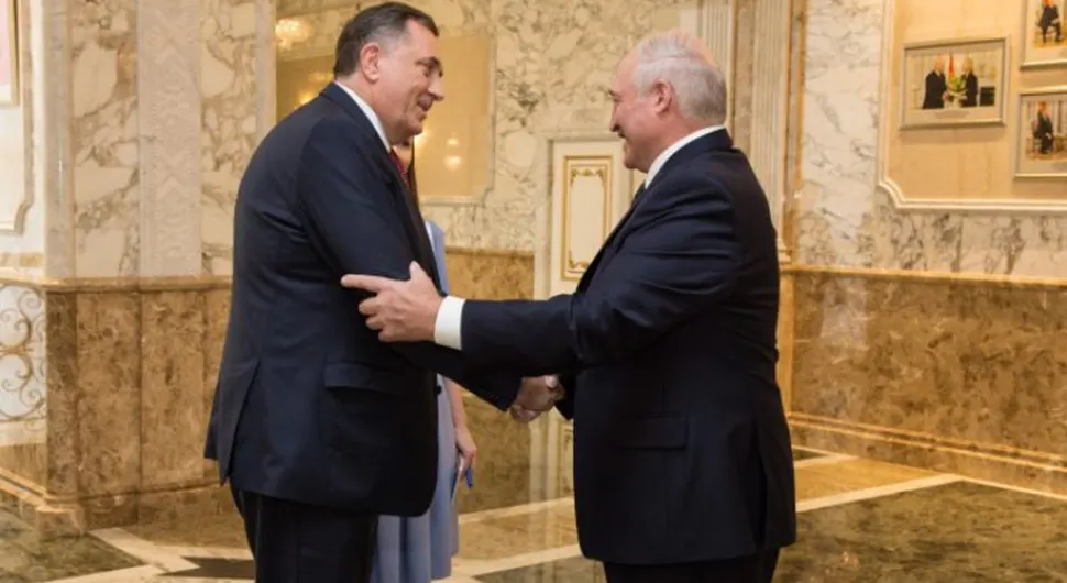 Delegacija Srpske stigla u Minsk - U ponedjeljak susret Dodika i Lukašenka