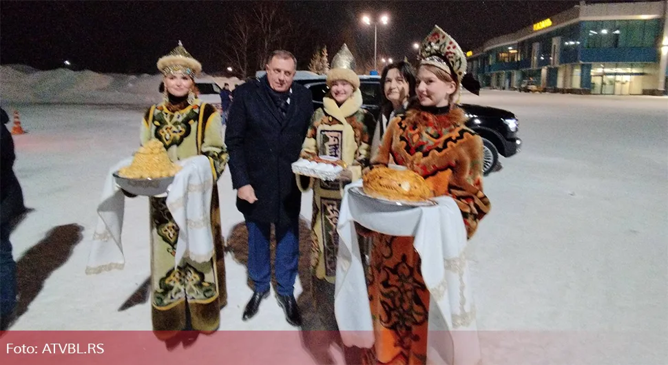 Додик у Казању: Уприличен срдачан дочек