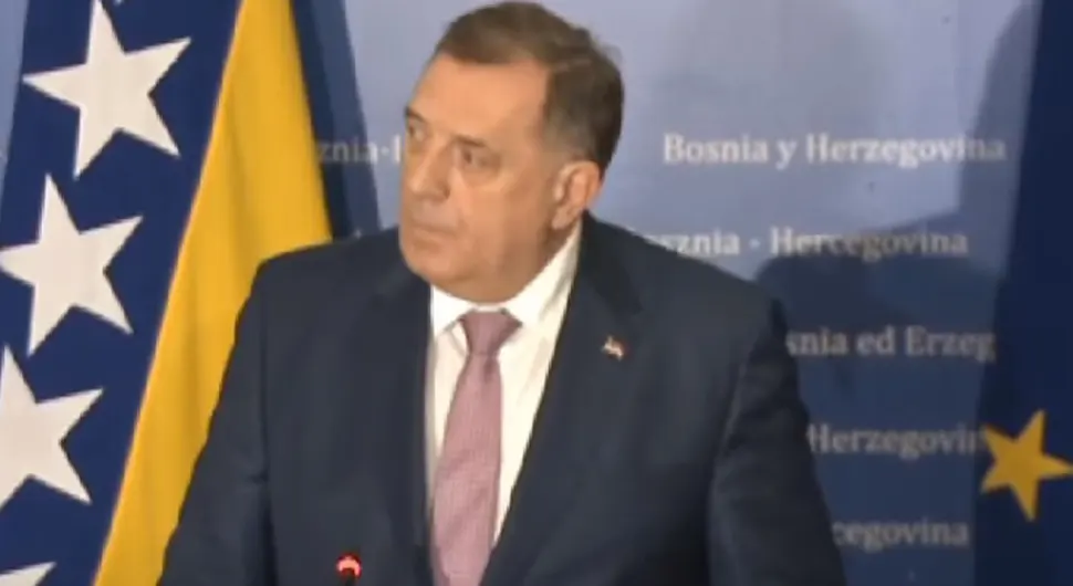 Dodik: SNSD opredijeljen za evropski put BiH koji ne podrazumijeva nametanja lažnog visokog predstavnika