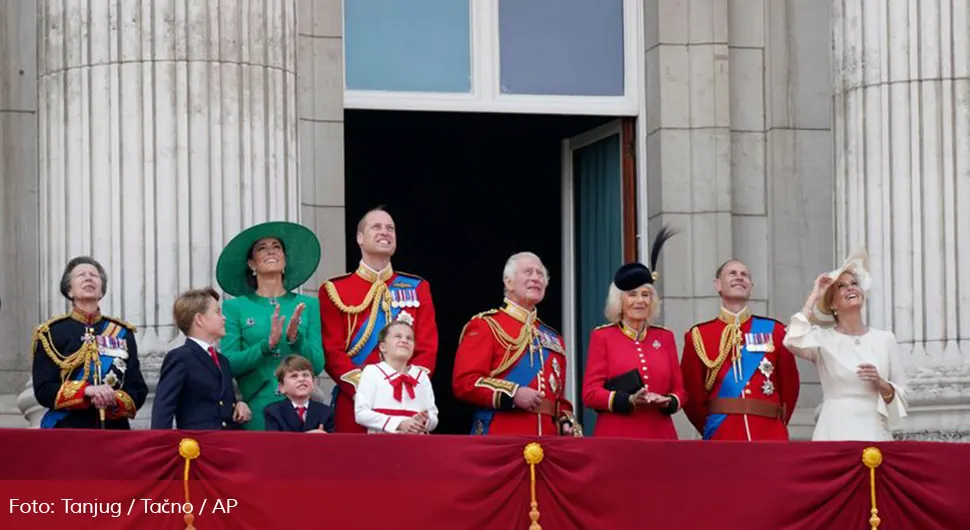 Шокантних 20 дана који су потресли Краљевску породицу: Рак краља Чарлса само је врх леденог бријега