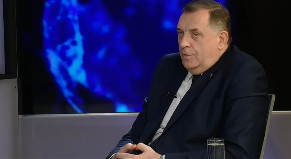 Dodik: Nema evropskog puta BiH sa lažnim Šmitom