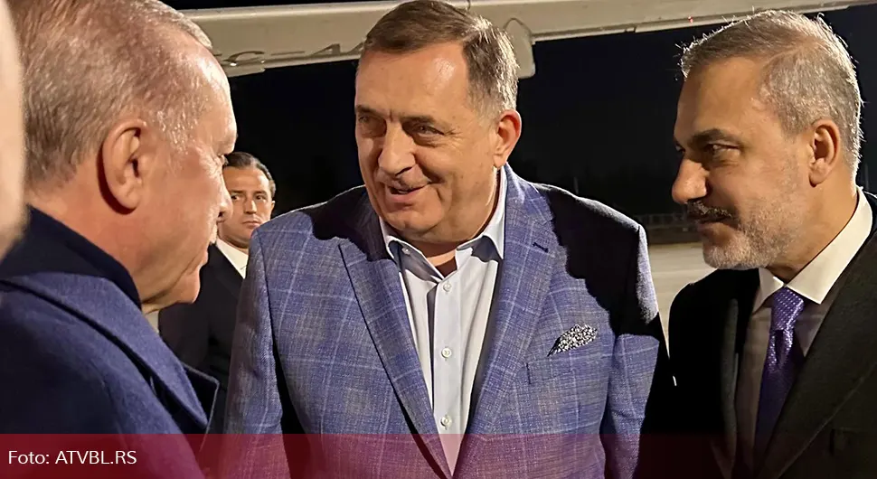 Dodik stigao u Antaliju i sreo se sa Еrdoganom