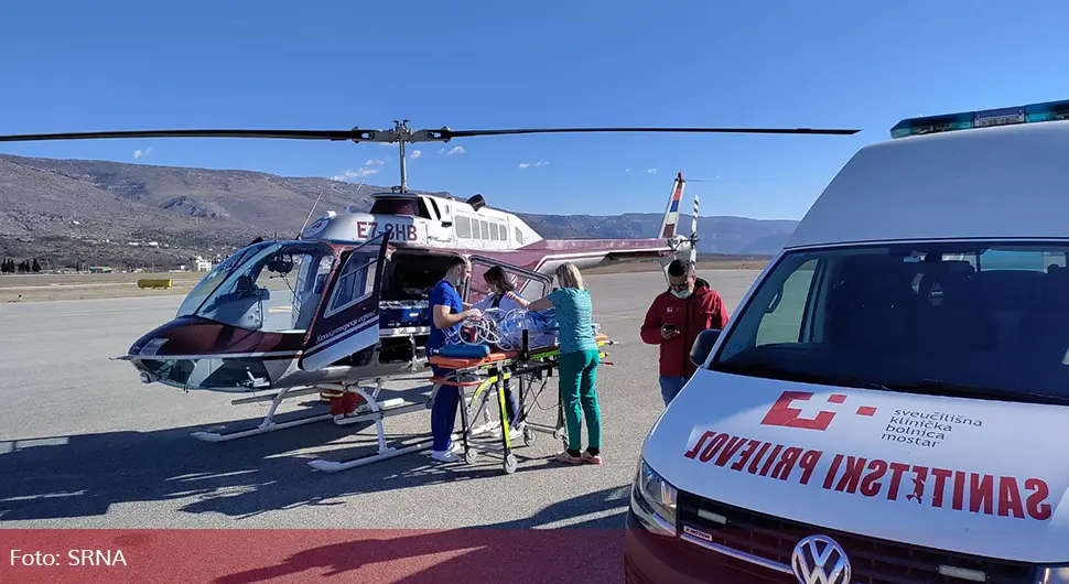 Helikopterski servis Srpske transportovao bebu iz Mostara za Beograd