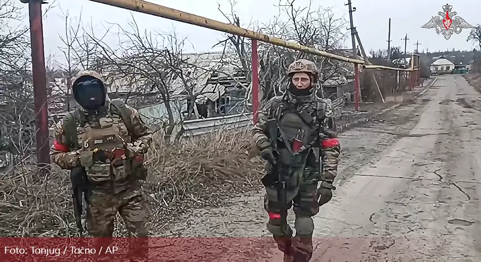 Руси ушли у село Побједа - кључну тачку за пут према Угљедару