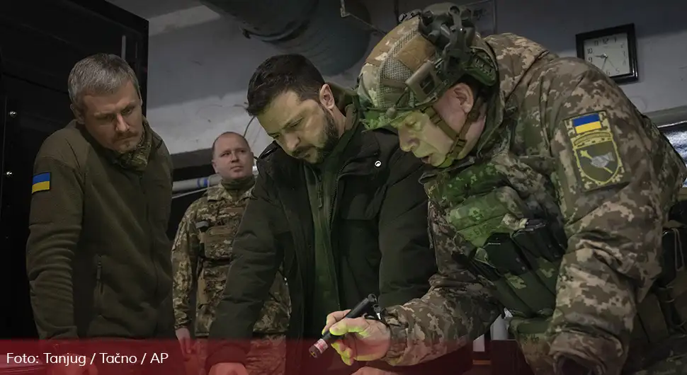 Rame uz rame sa ruskim vojnicima: Aleksandar Sirski marširao na Crvenom trgu