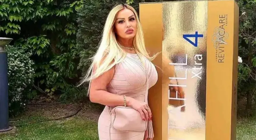 Barbi zubarka podmlađivala žene u svojoj ordinaciji