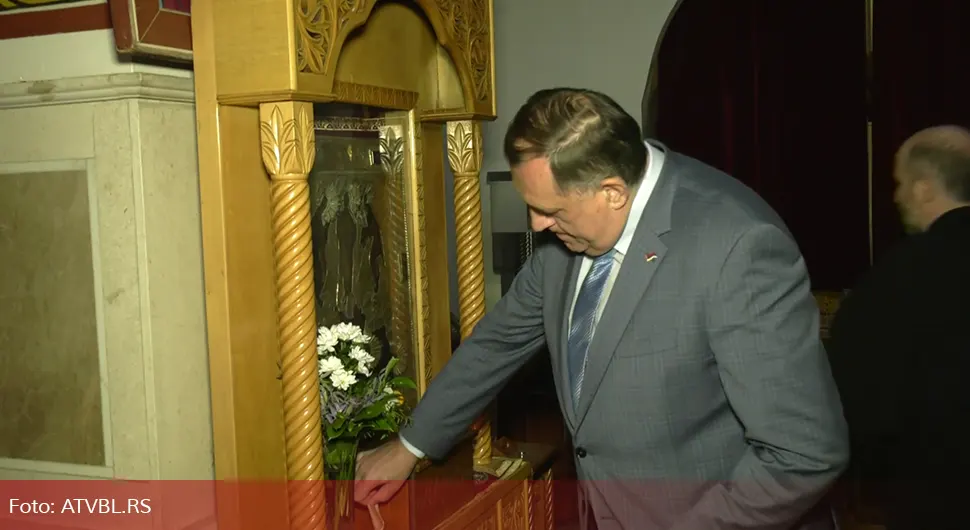Dodik u Trebinju sa vladikom Dimitrijem: Srpski narod mora biti zahvalan Srpskoj Pravoslavnoj Crkvi