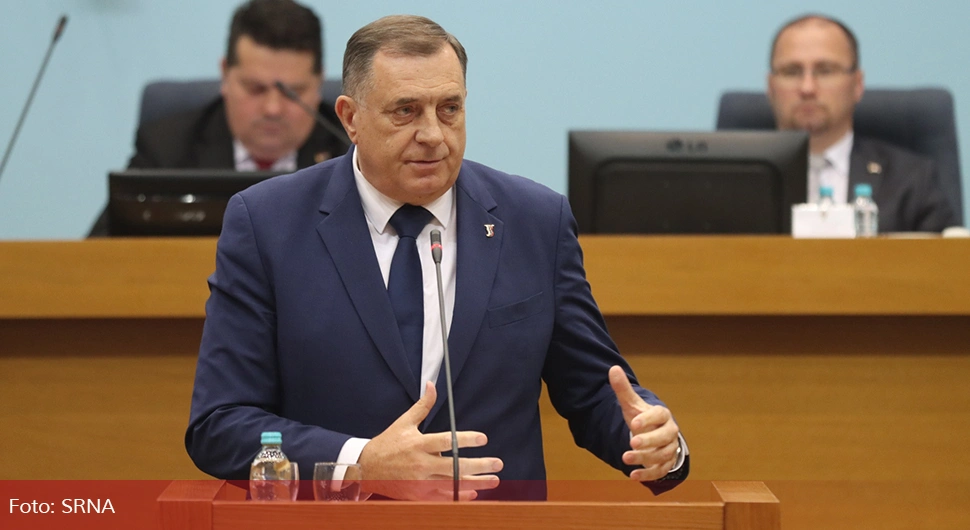 Додик: Бришемо амандмане које је наметнуо Петрич