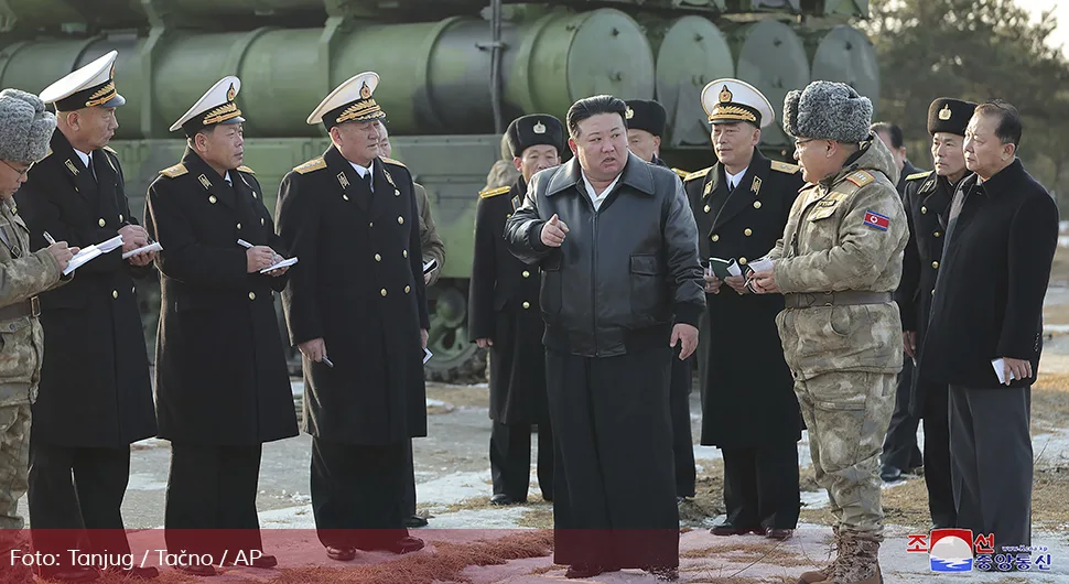 Kim Džong Un zatražio od vojske da bude spremna za rat