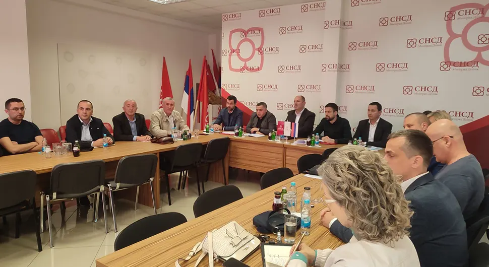 Dodik, Amidžić i Bojić u Trebinju: SNSD za mnoge opštinske odbore već može da proglasi pobjedu