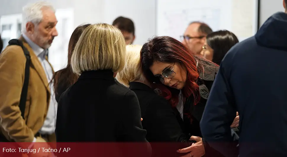 Sud tražio psihijatrijsko vještačenje za dječaka ubicu i roditelje ubijene djece