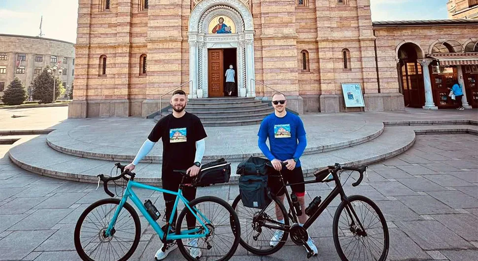 Banjalučani biciklom do grčke Еgine: Motiv za hodočašće porodica, zdravlje i vjera