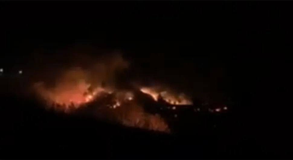 Ватрогасци о пожару у Теслићу: Ситуација је катастрофална!