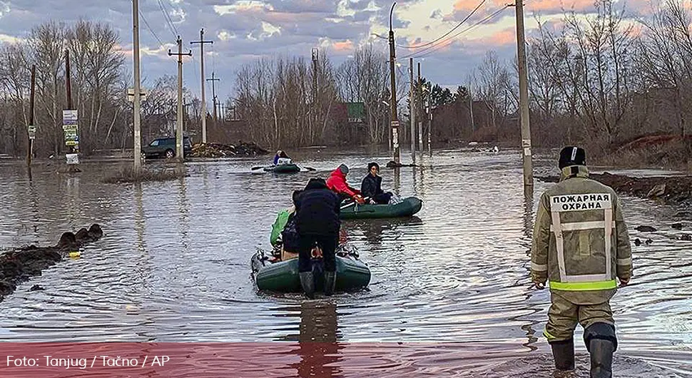 Tri osobe poginule u poplavljenom Orsku