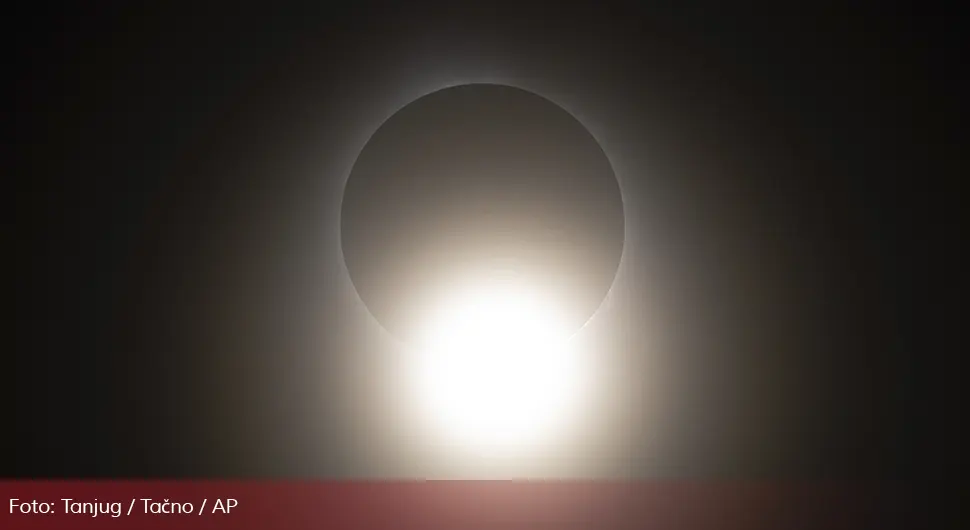 Милиони људи посматрали помрачење Сунца