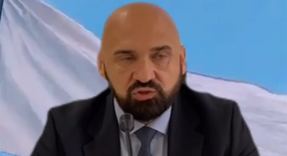 Ramo u svom stilu o novom poslu firme njegove supruge: Nikad