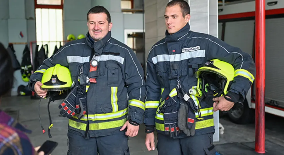 Za vatrogasce Slobodana i Pavla iz Banjaluke 1. maj je običan radni dan: Strah potiskuju adrenalinom