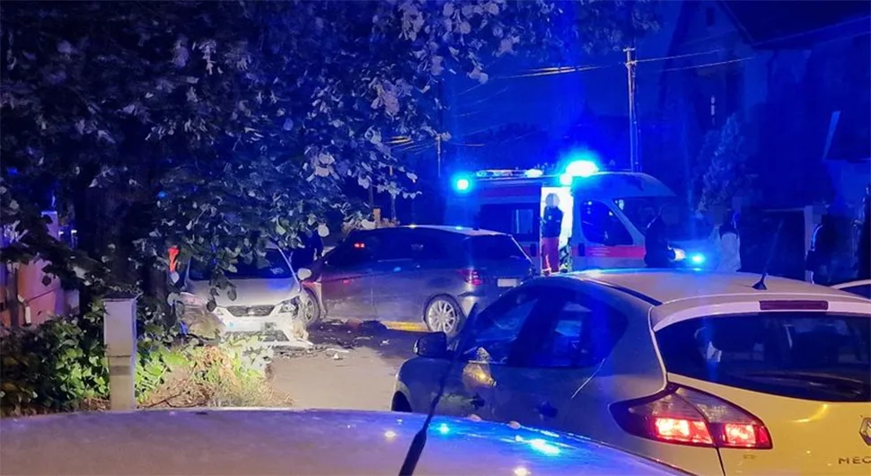 Лопови ударили полицијско возило: 10 патрола на терену
