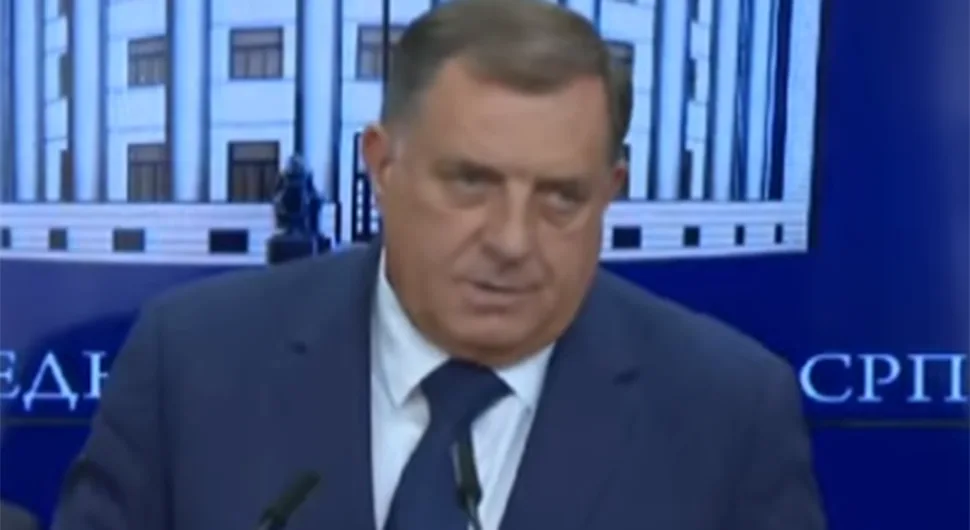 Dodik: Partije da donesu pojedinačne odluke i izađu na izbore