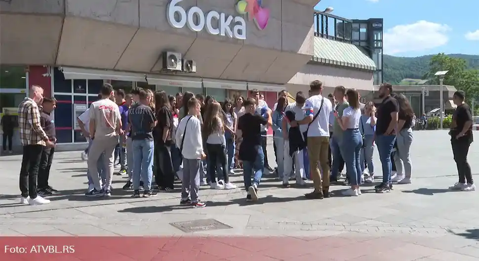 Mali maturanti iz Gnjilana u posjeti Banjaluci