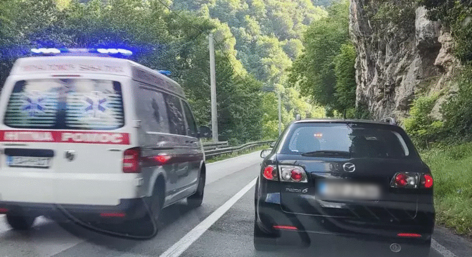У несрећи код Бањалуке погинуо мушкарац, познат идентитет