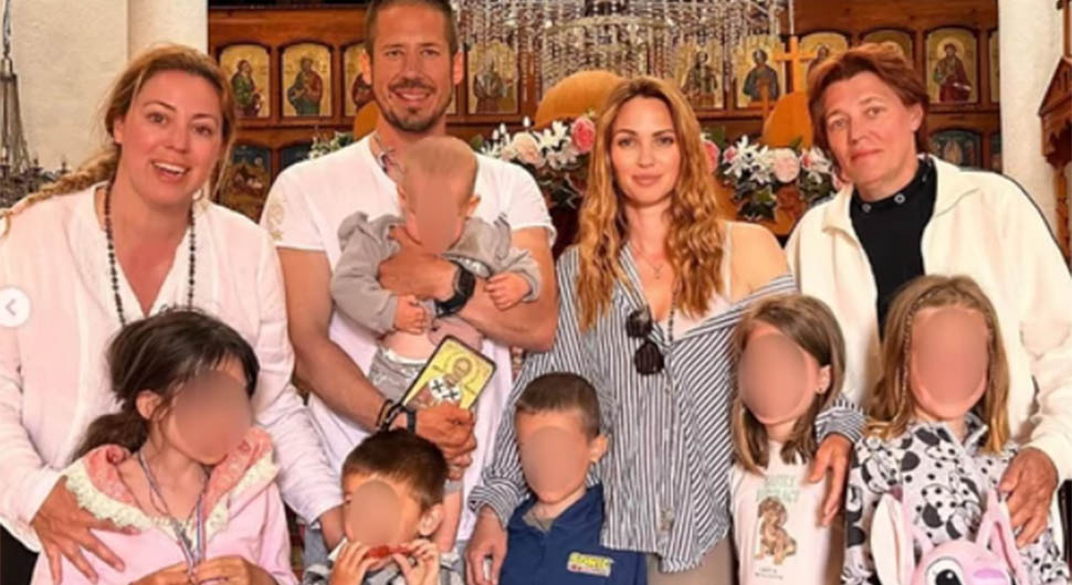 Nikola Rokvić prešao granicu, dočekala ga porodica: Еvo gdje provode Vaskrs