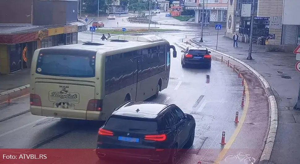 Šmit se šunja po Srpskoj, provocira i ismijava srpske žrtve