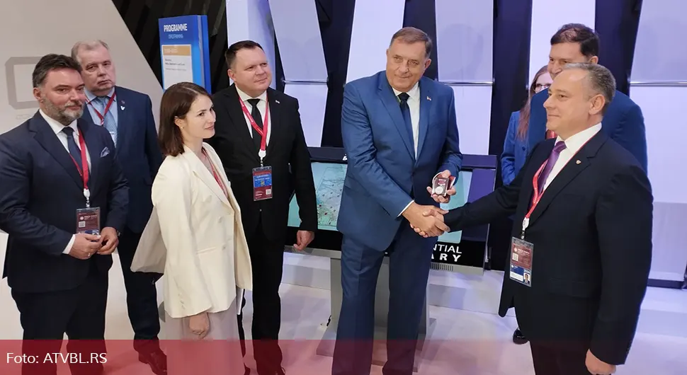 Dodiku uručena medalja Predsjedničke biblioteke 