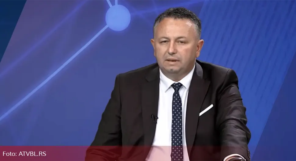 Direktoru Željeznica Srpske zapaljen auto