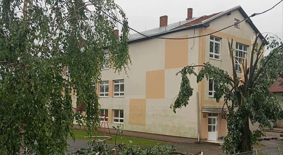Sanirana oštećenja na školi: Pogledajte štetu koju je nevrijeme napravilo u Srpcu