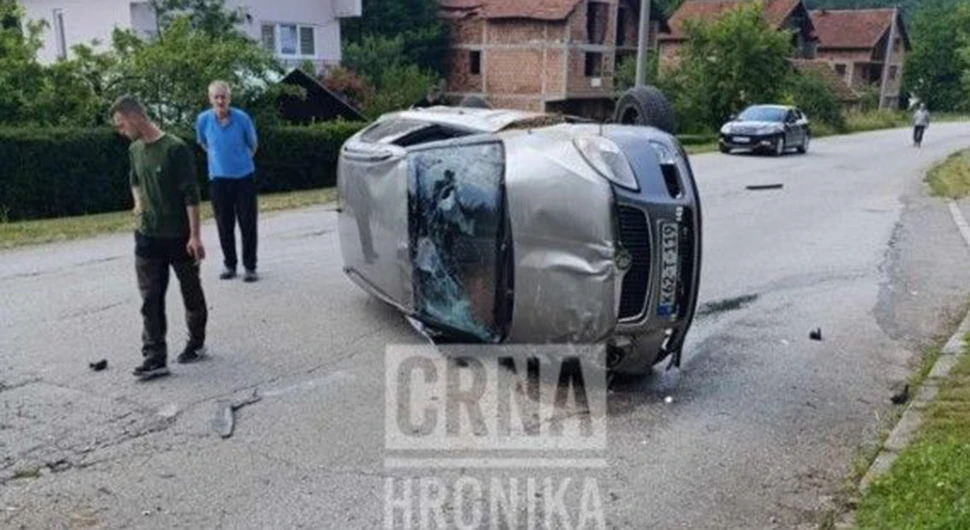Тешка несрећа код Високог: Погинуо 16-годишњак, малољетник возио