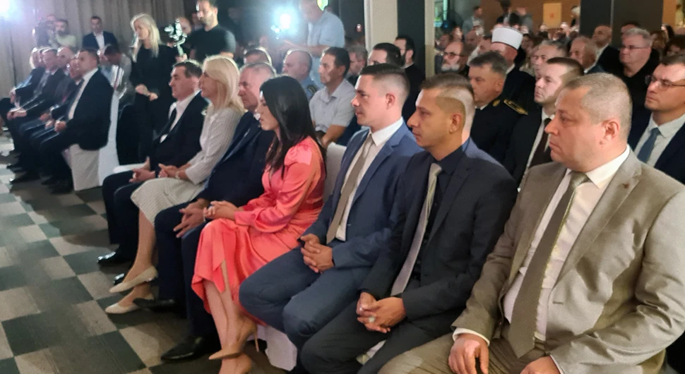Добој: Свечана академија поводом Дана града, присуствују највиши званичници Српске