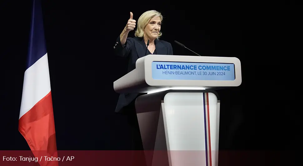 Le Pen: Makronov tabor skoro potpuno uništen