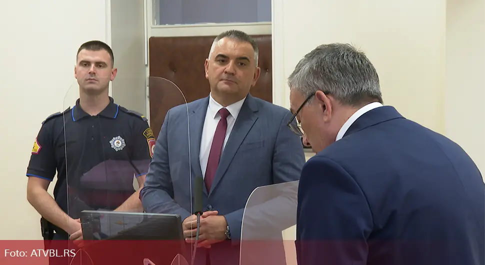 Минић: Упозорење на поплаве послушало је само два одсто људи!