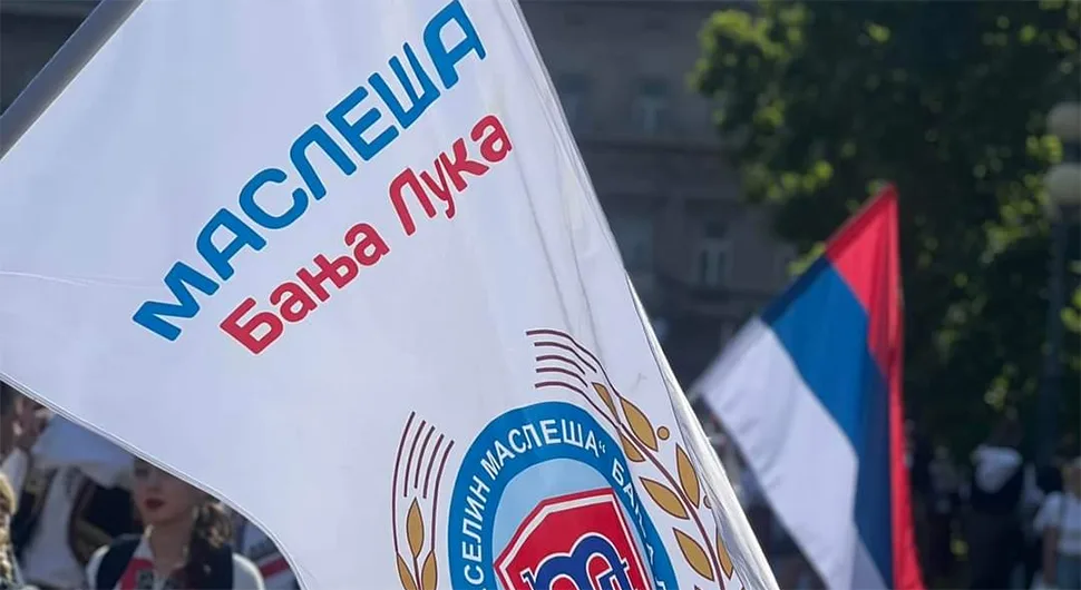 Члановима ''Маслеше'' из Бањалуке забранили истицање заставе Српске на фестивалу у Турској