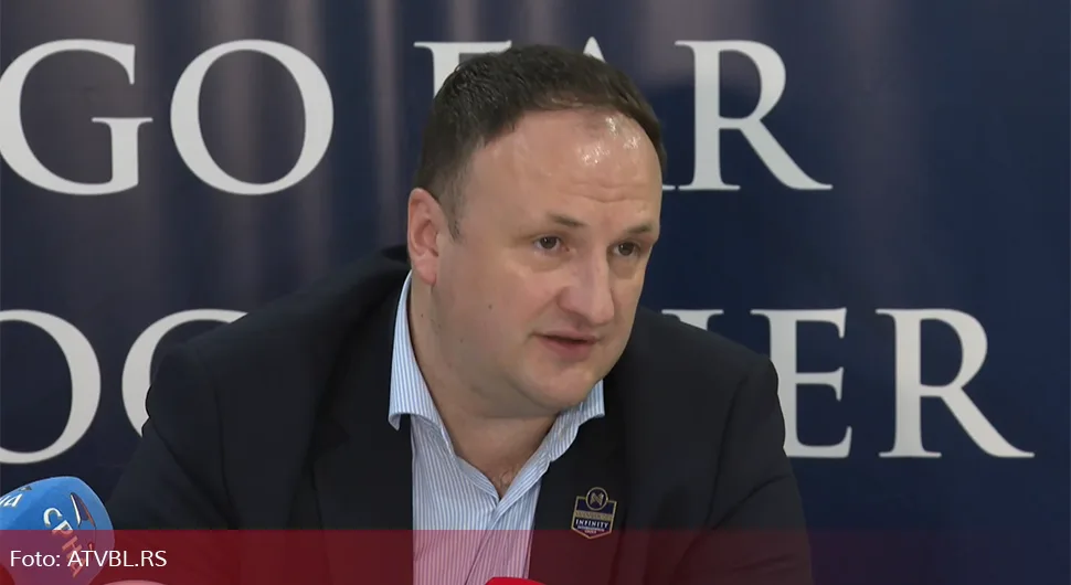 Вујић: Пререгистрација у току - ''Invictus'' мијења ''Prointer''