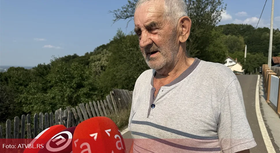 Драгољуб срео Фатона: Иде човјек, капут преко руке носи