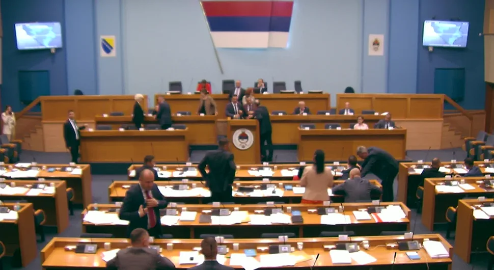 У НСРС усвојена Декларација Свесрпског сабора