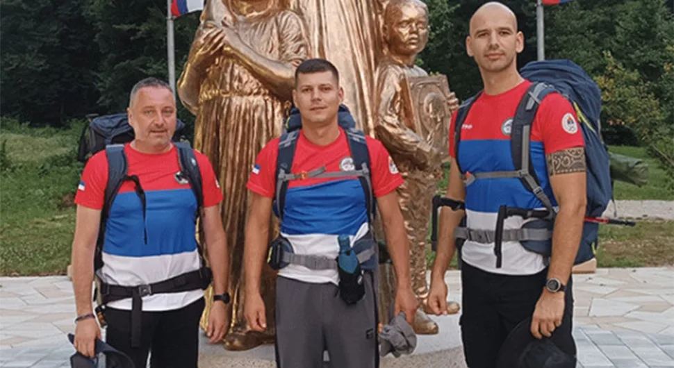 Trojica Srpčana krenula pješke od Osovice do Ostroga