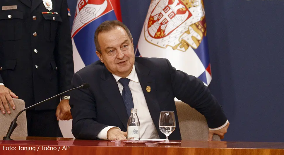 Dačić objavio detalje odbijanja potjernice za Dodikom i Stevandićem