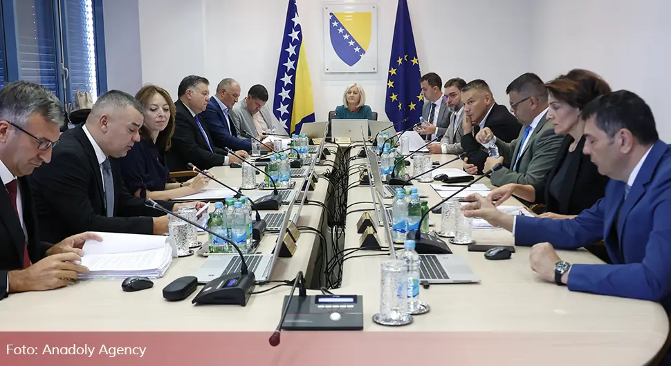 Савјет министара подржао договор, главни преговарач са ЕУ ће бити Србин
