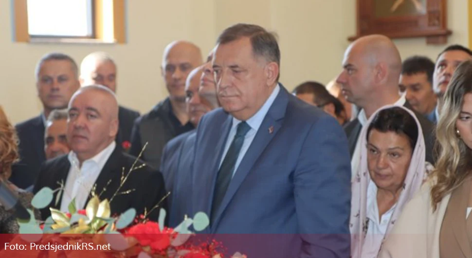 Освештање Храма у Дервишима, присуствује предсједник Српске