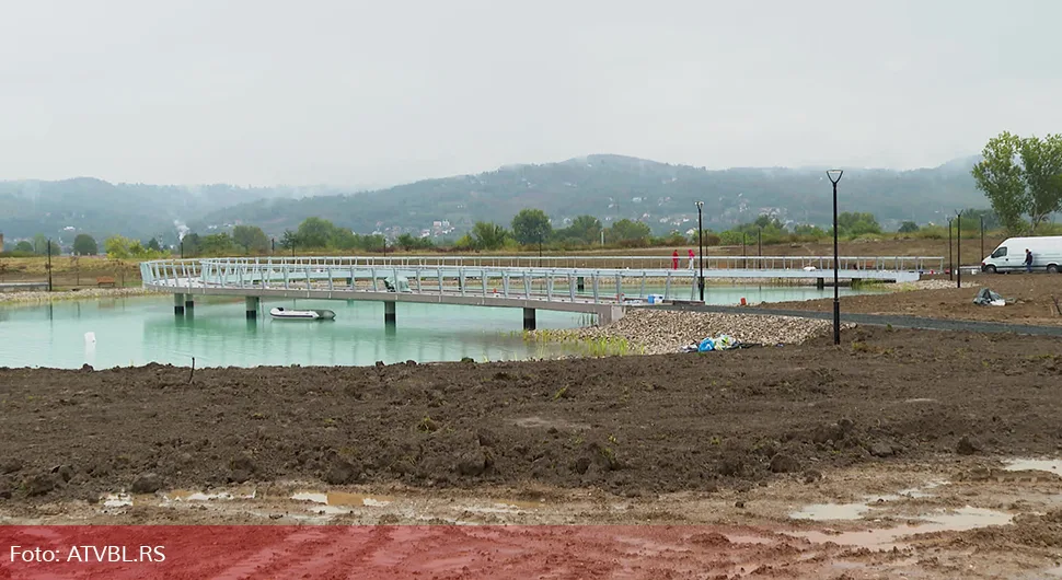 Kako se puni jezero kod Delte - voda iz bunara ili vodovoda?