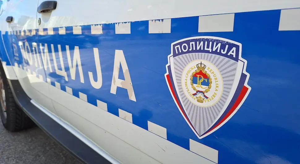 Оптужена за пријетње бившем мужу: 'Одрубиће ти главу, смотаће те као упитник'