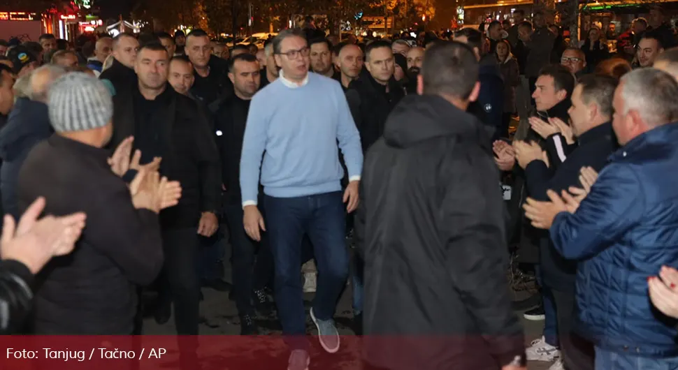 Вучић у Новом Саду: Држава је предузела све мјере, одговорни за трагедију ће бити кажњени